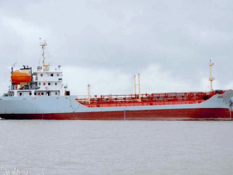 出售2010年造1339吨近海双底双壳一级油船