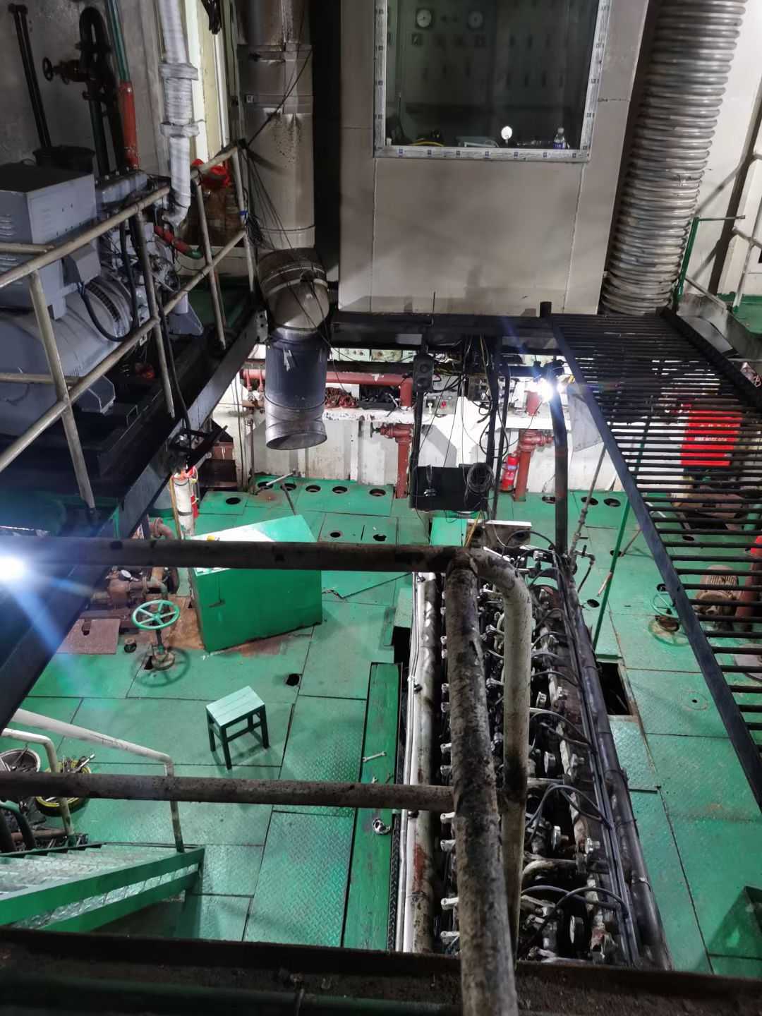 3305散货船