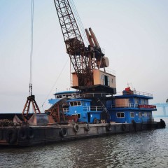 卖一台90 110内河浮吊图6
