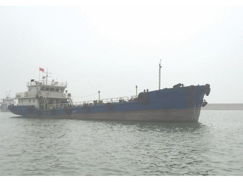 出售：2010年沿海450T污油船