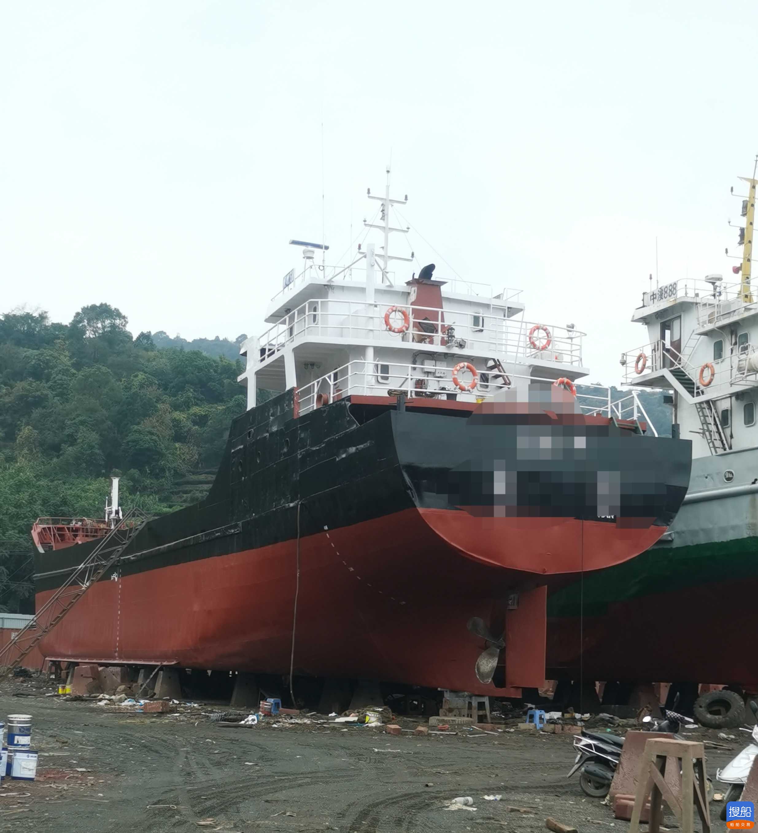 1100吨干货船
