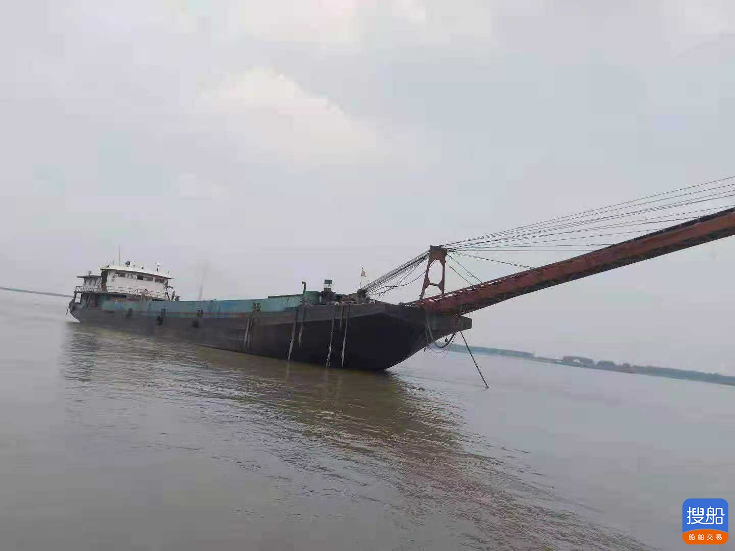出售:2010年造实载2000吨内河自缷砂船