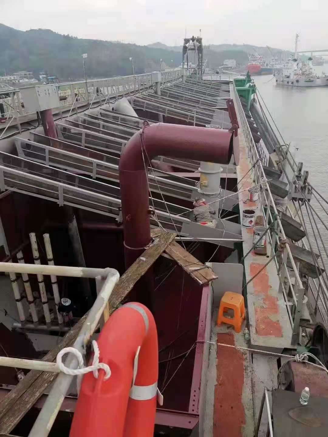 5300吨沿海自吸自卸皮带砂船