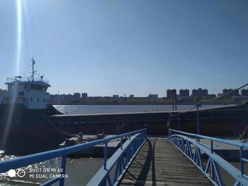 出售500吨干货船