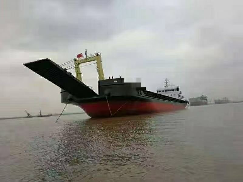 出售7500吨甲板船