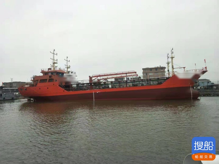 1000吨三级油船