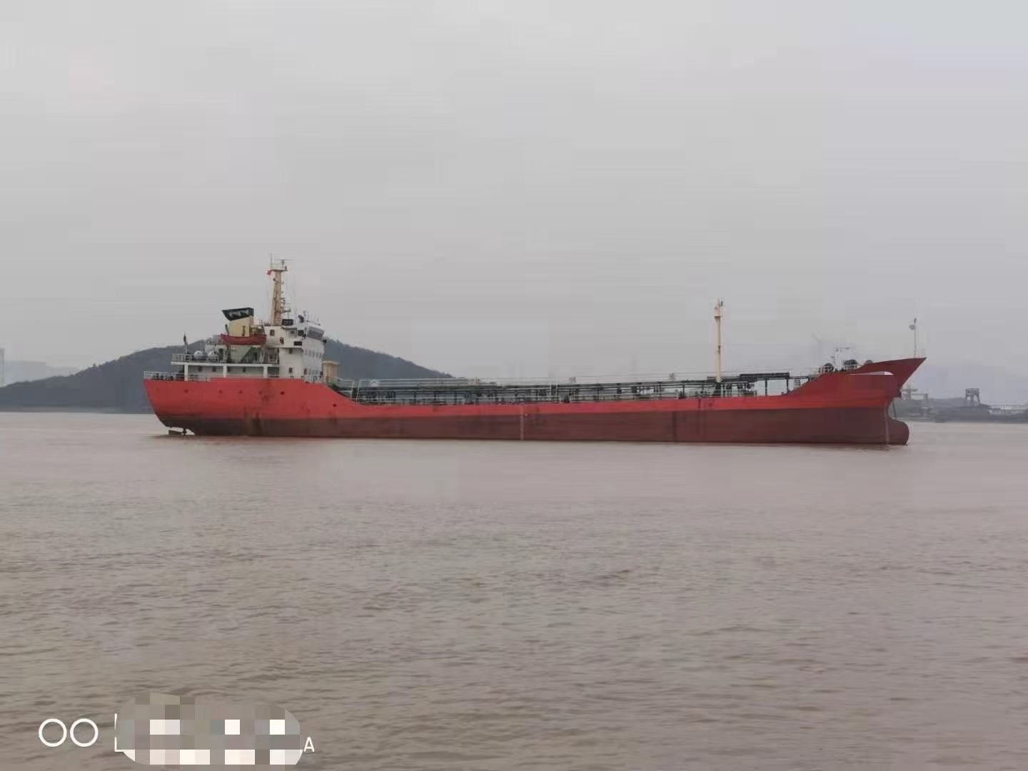 出售3060吨油船