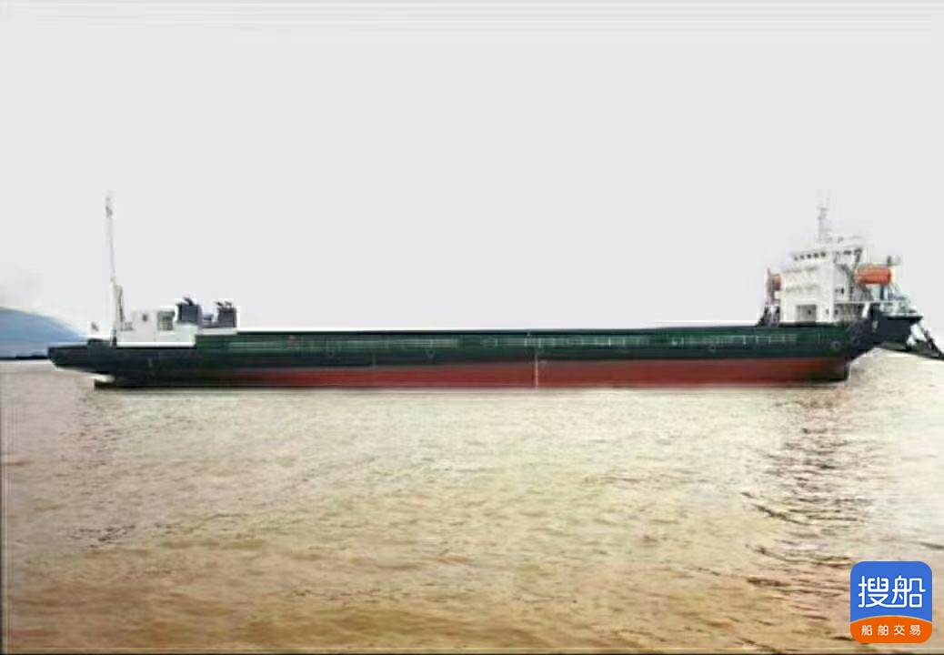 出售8300吨甲板船