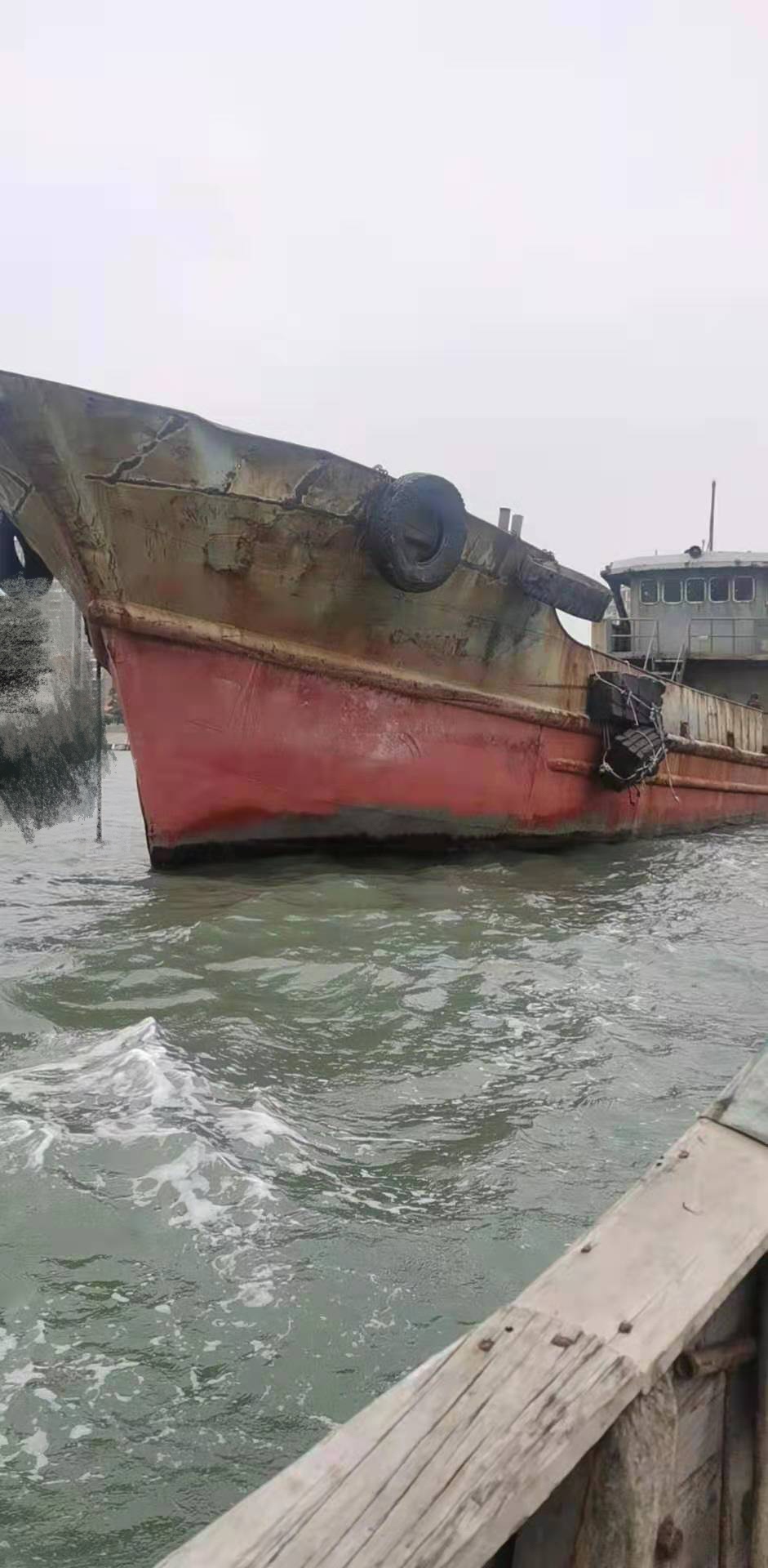 油船
