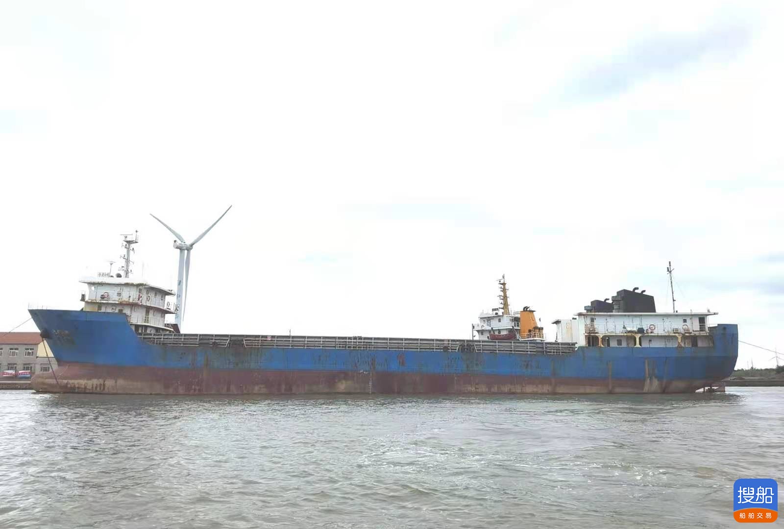 2010年7月3600吨集装箱船