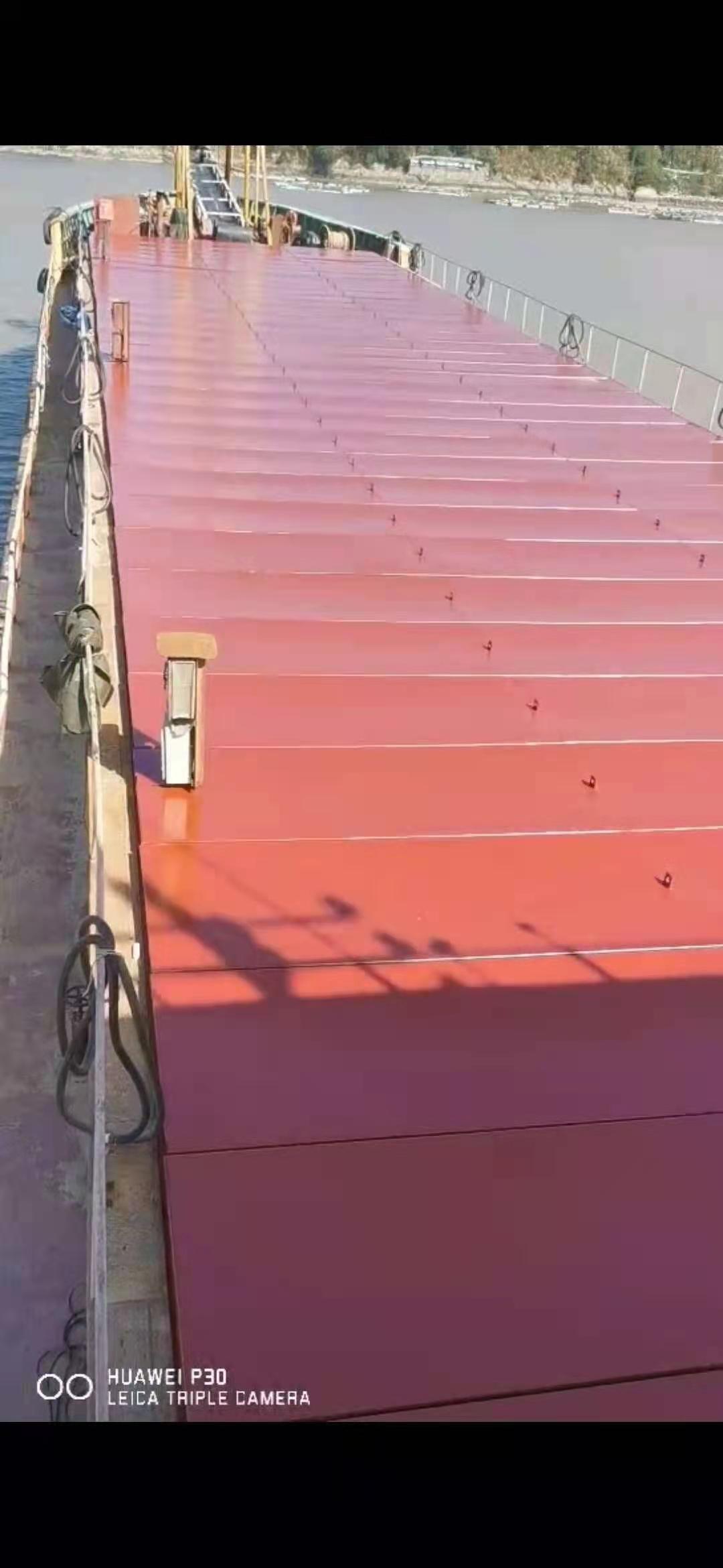 2000吨自卸砂船