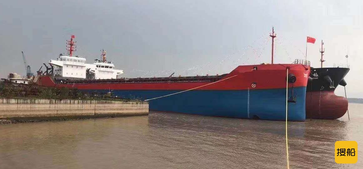 2019年10江苏造9805吨散货船，