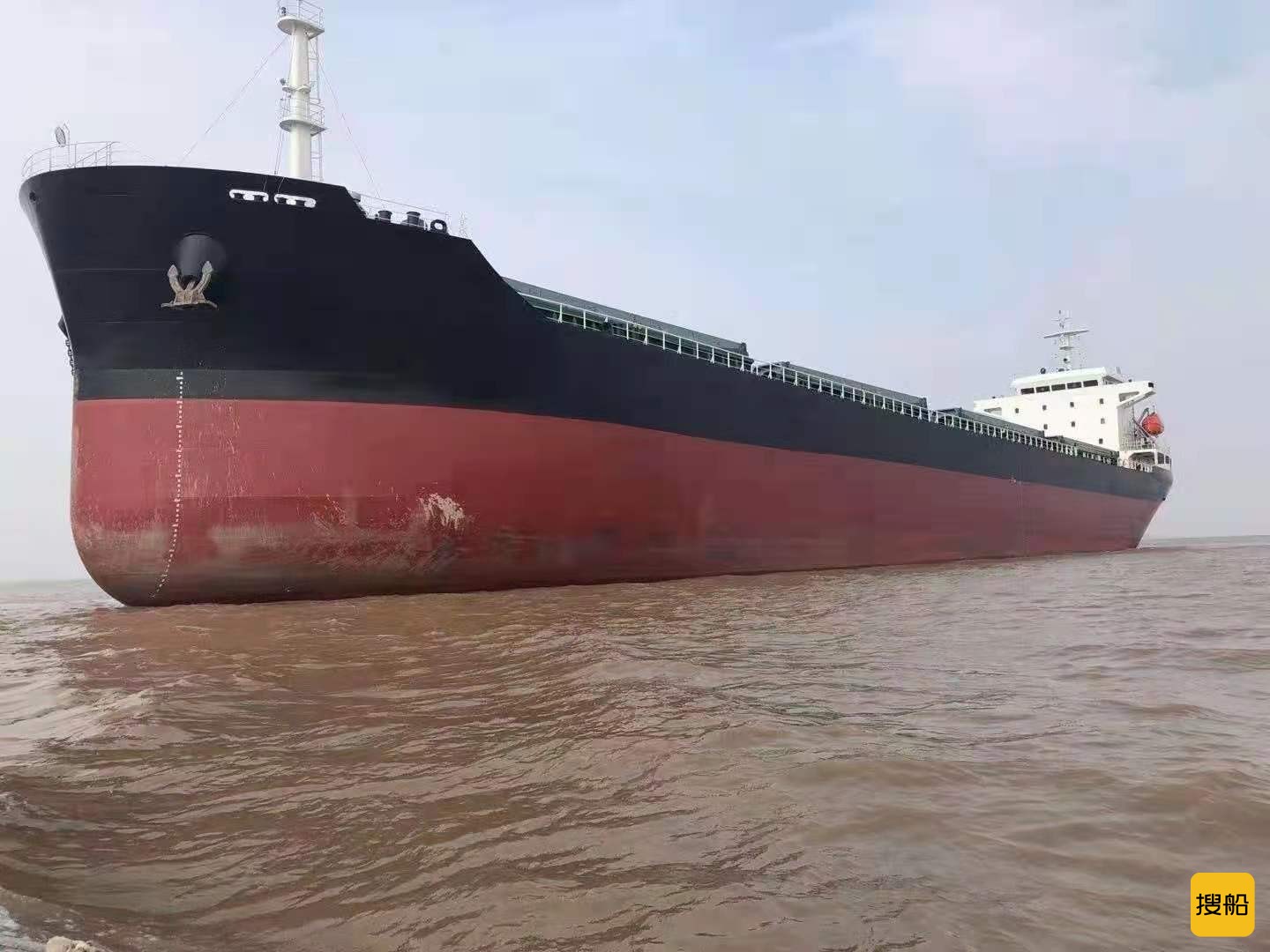 出售2019年底造15000吨散货船