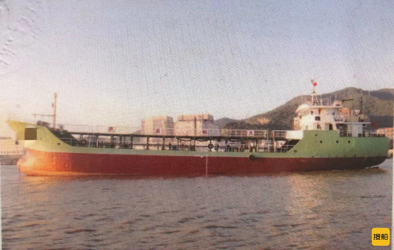 出售2010年双底单壳970吨油船（闪点>60℃）