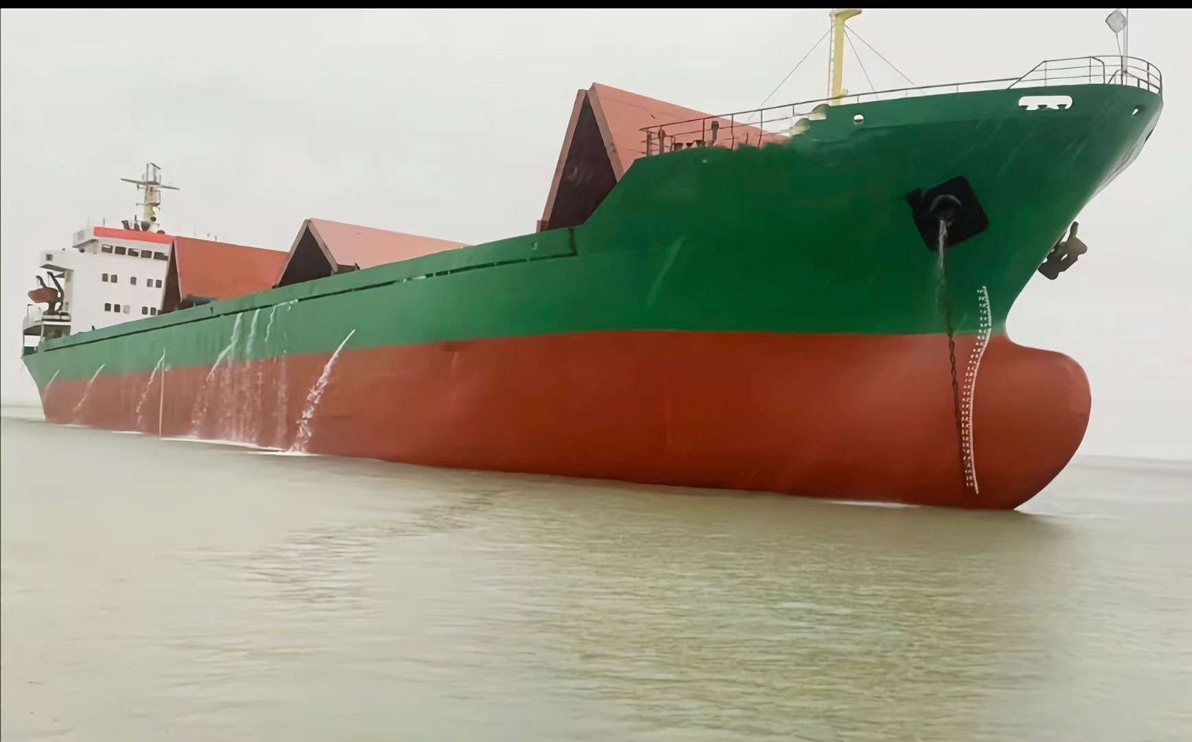 出售国内CCS检验2006年浙江造12500吨集装箱船