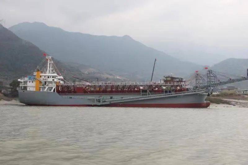 桂平2000吨级货船图片图片