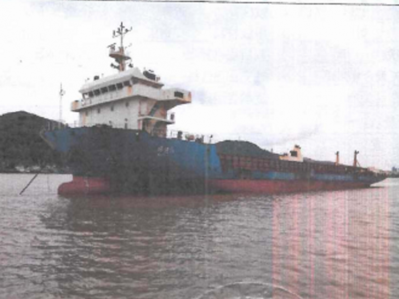 出租4294吨前驾驶甲板驳船（半年）