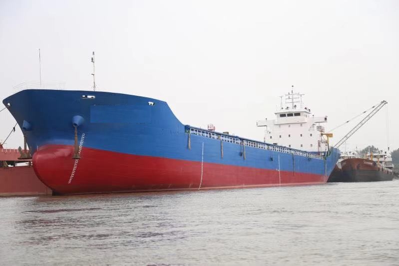 出售11000吨集装箱船