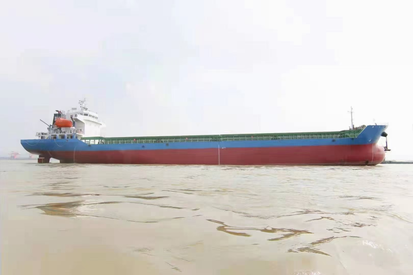 出售2019年造9800吨散货船
