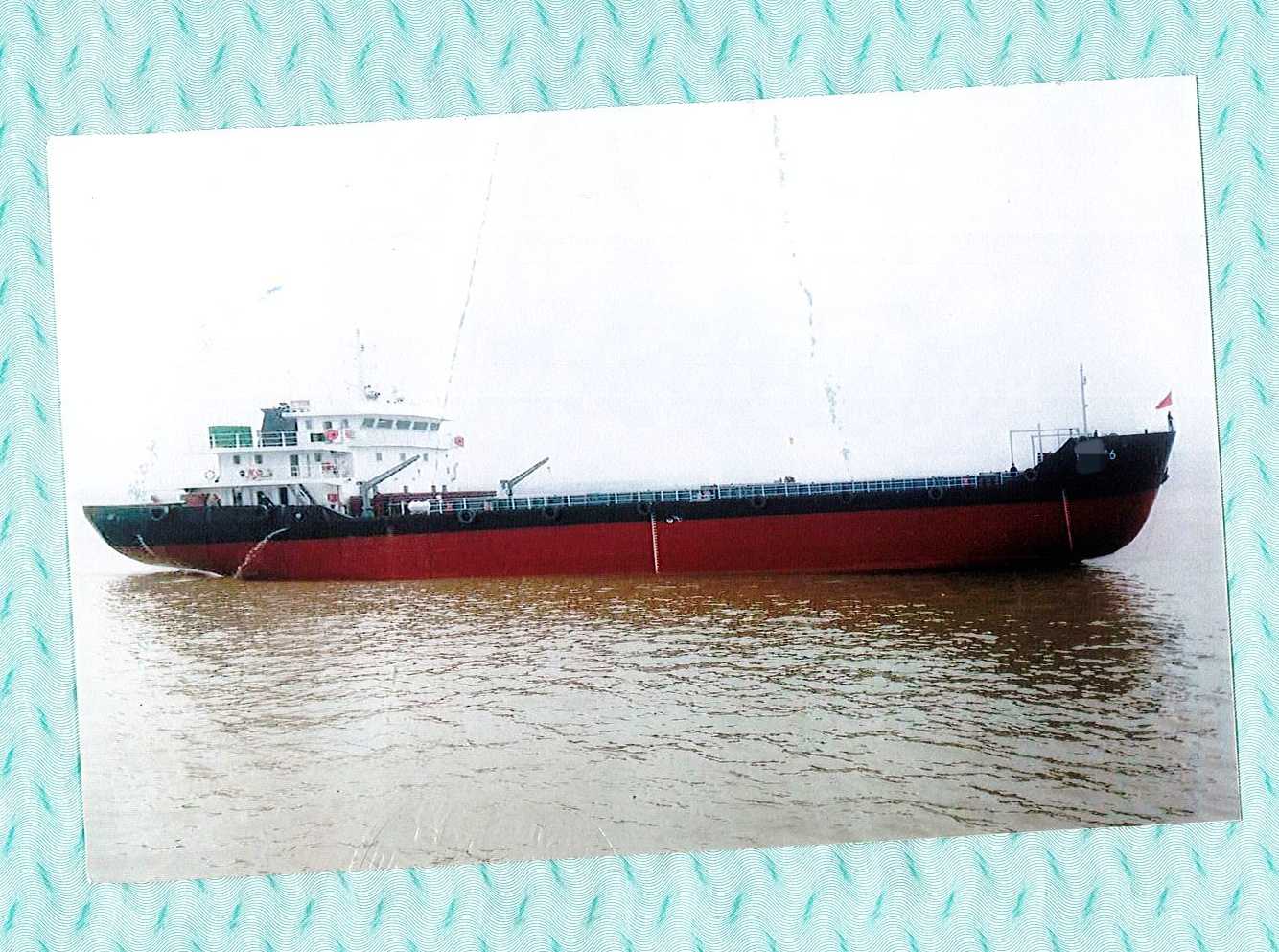 3600吨运泥船