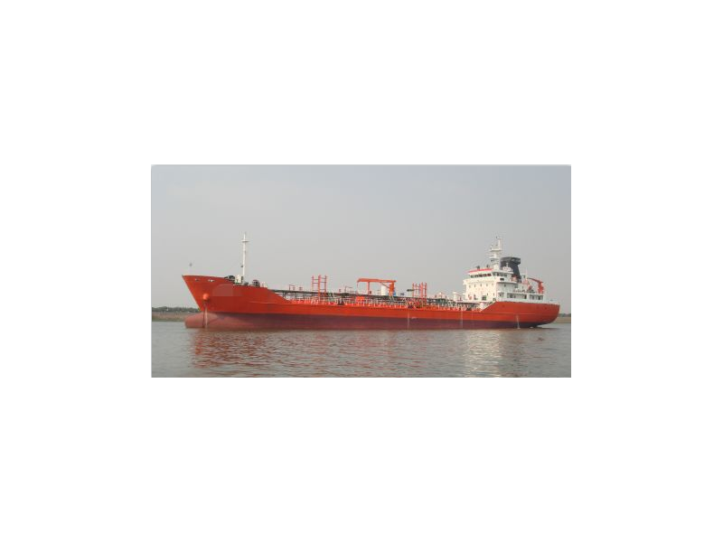 出售2011年造4500吨近海一级油船