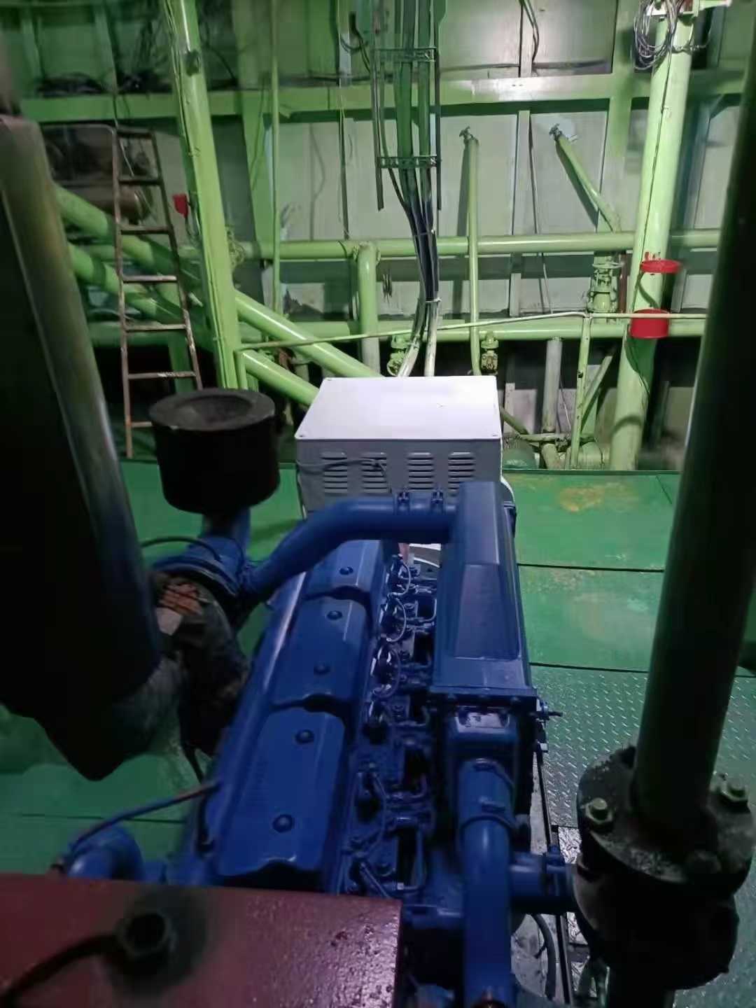 出售：原7500吨自卸皮带船