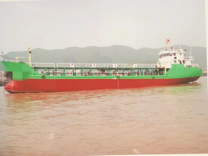 出售2008年建造965载重吨油船