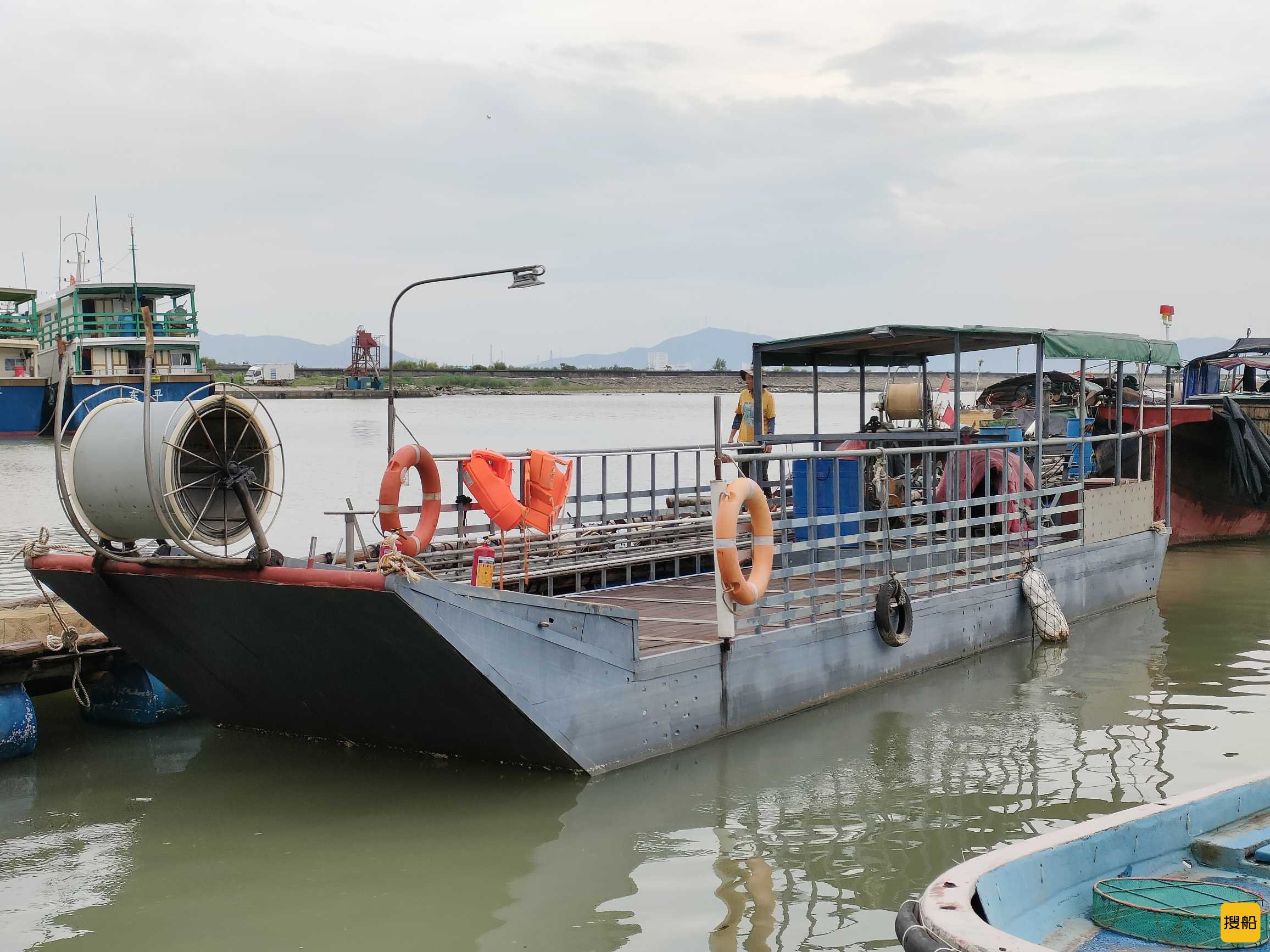 铁排船，今年才做的，广东省珠海市