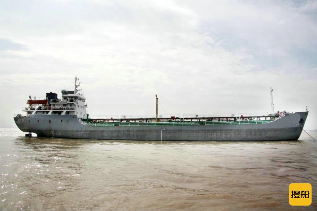售：2006年近海3300吨一级油船