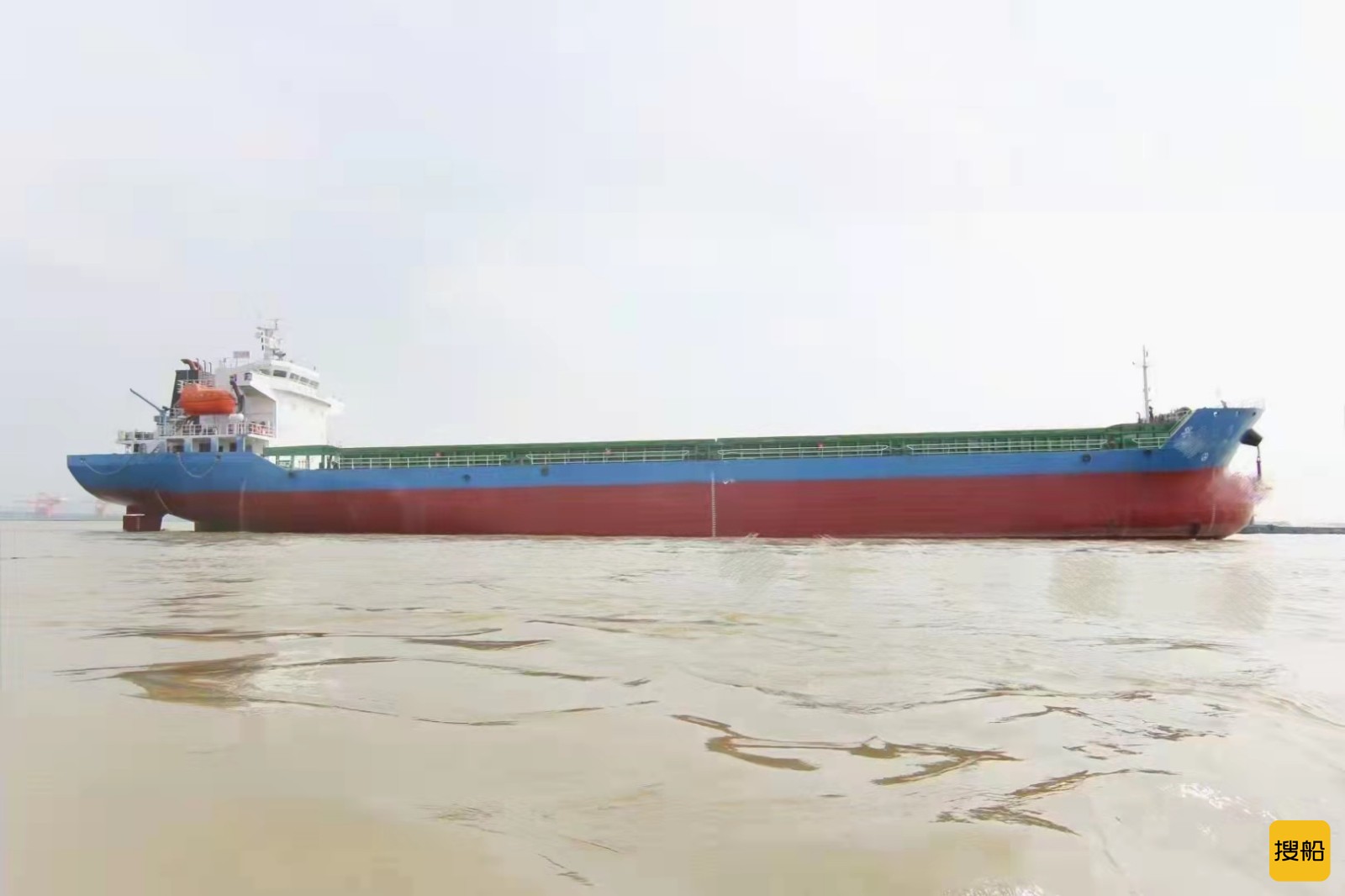 出售：10000吨散货船（单机）