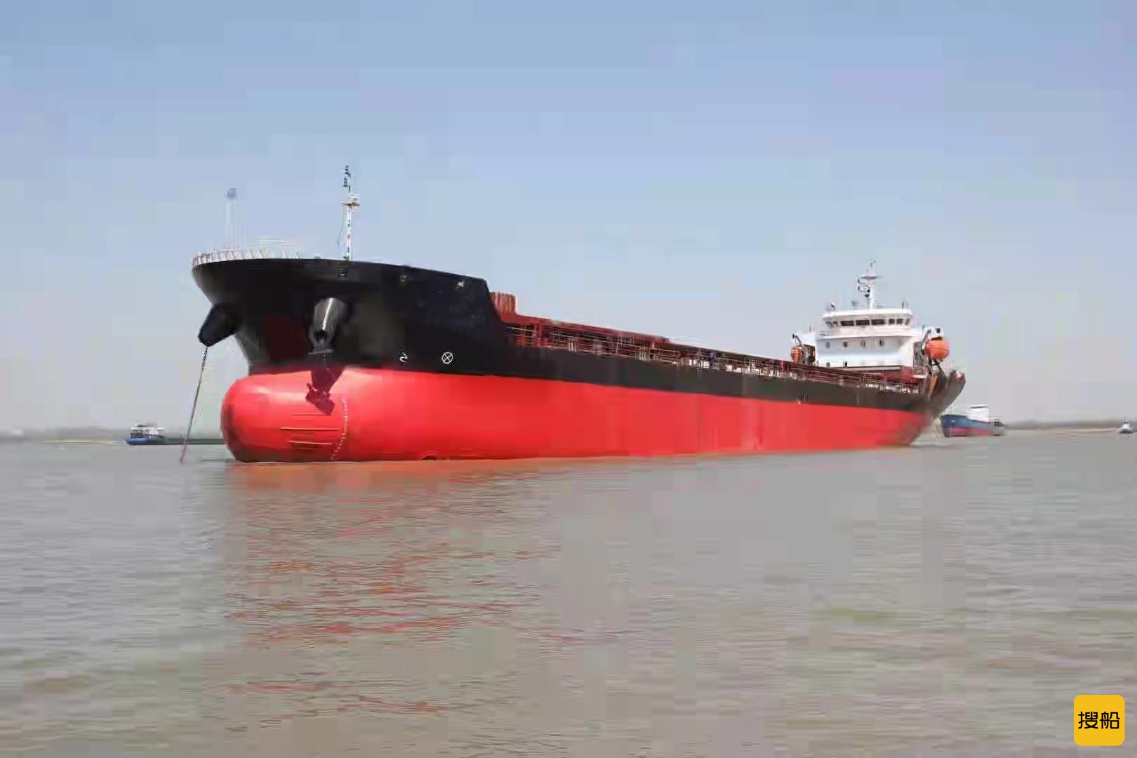 出售11000吨单壳散货船