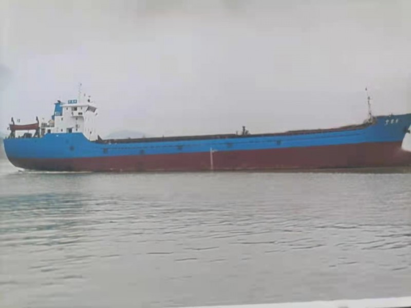 出售：3506吨散货船双壳2003年浙江造ZC近海（单机）
