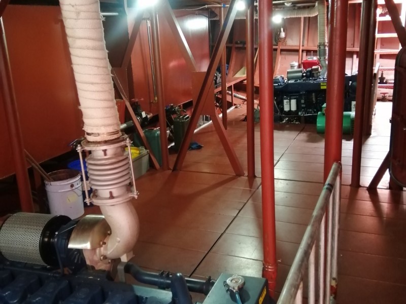 新造甲板货船成本价出售