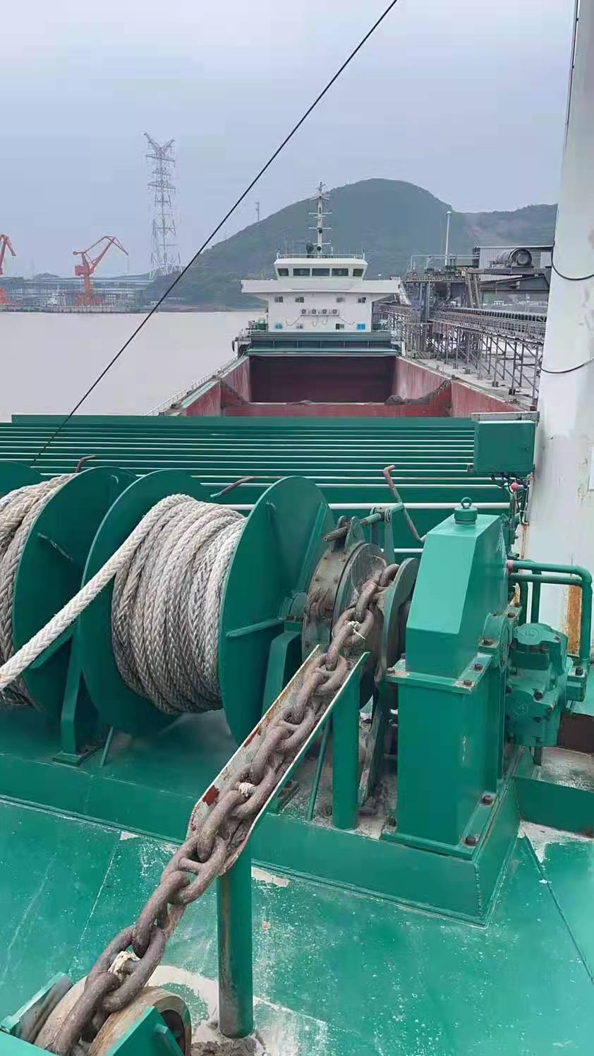 出售沿海7600吨散货船