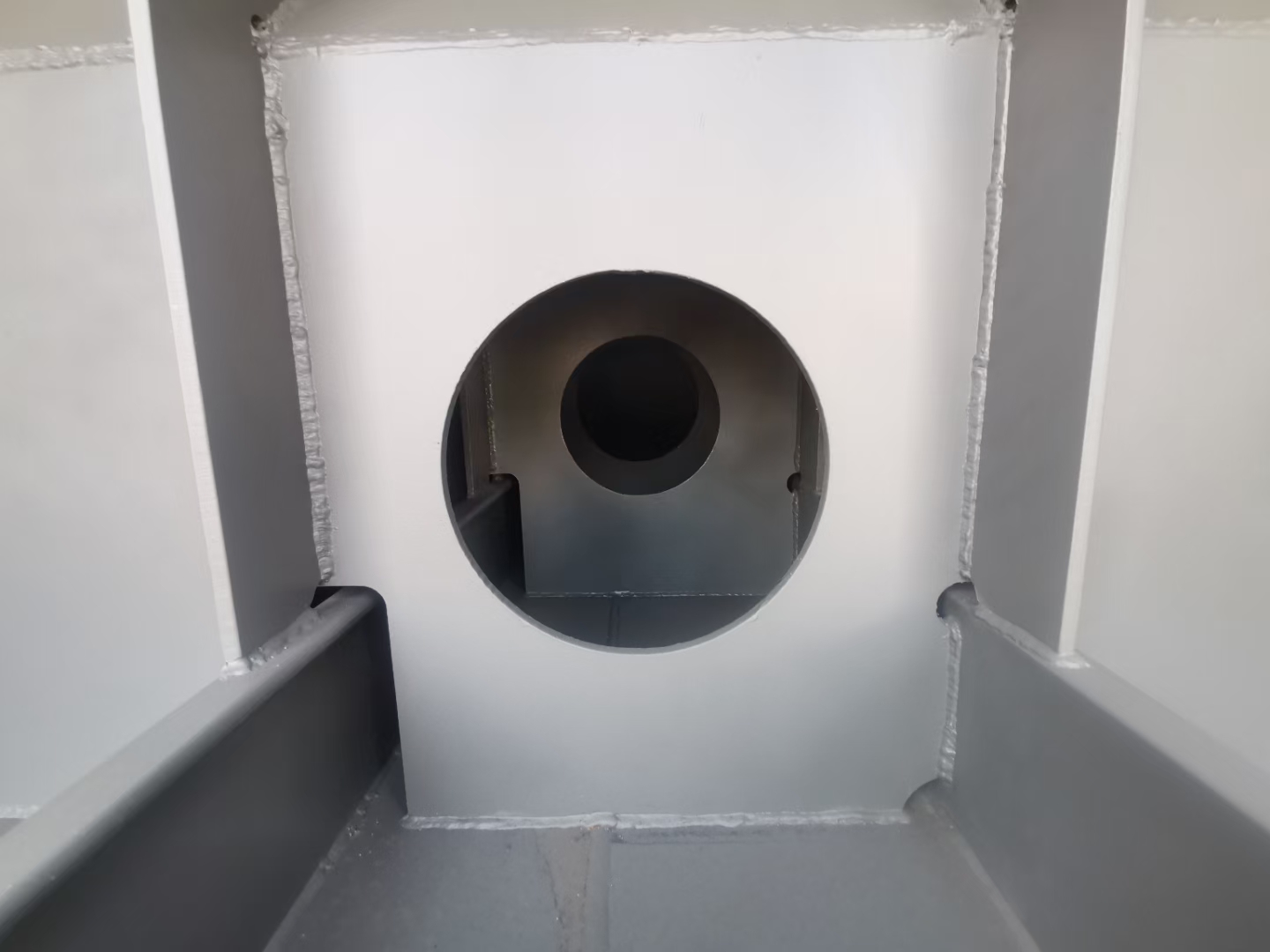 出租/出售：高品质CCS近海甲板驳船
