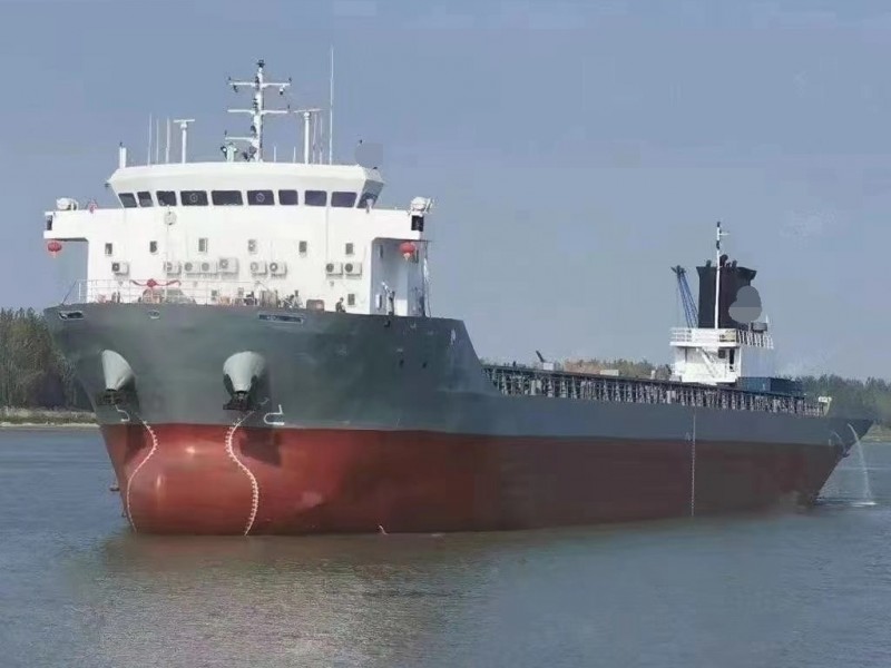 出售2011年造8300吨沿海前驾驶多用途船