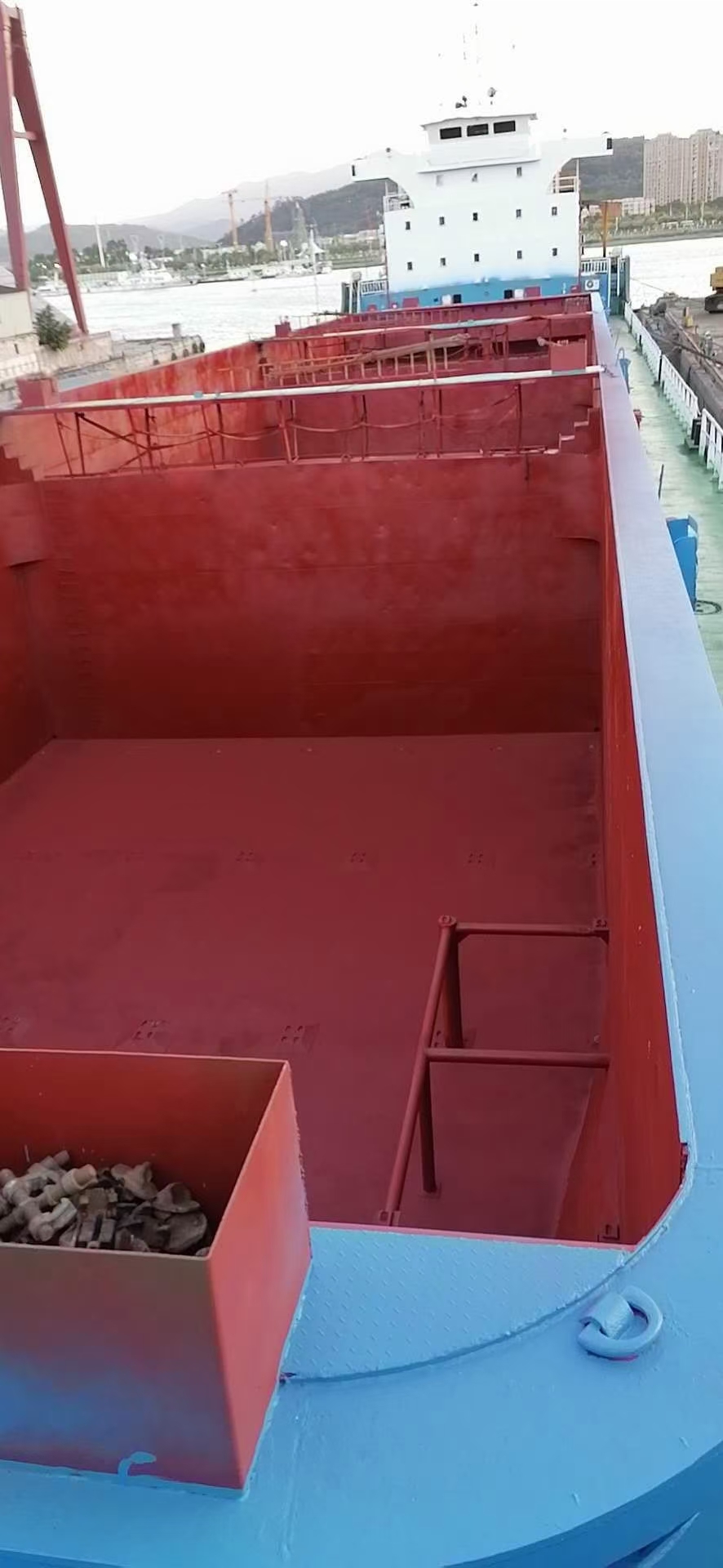 出售：沿海敞口集装箱船