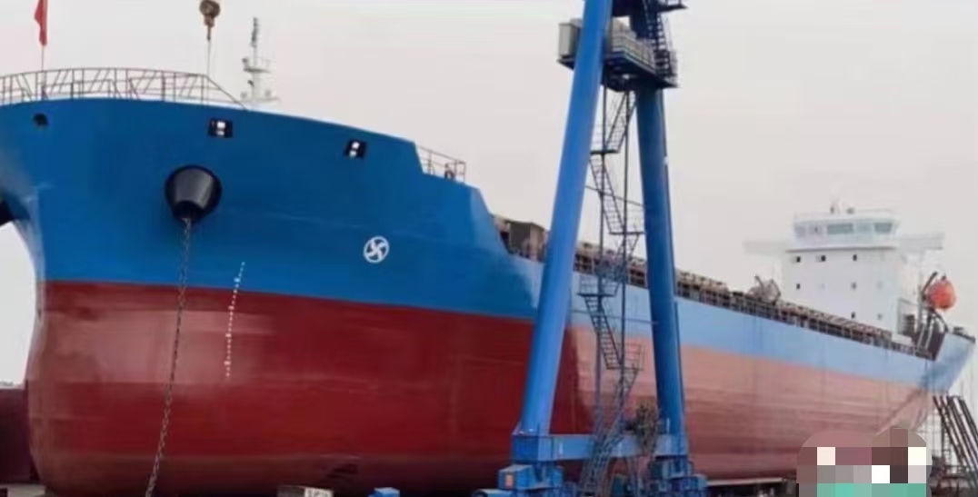 出售2021年江苏造12600吨散货船