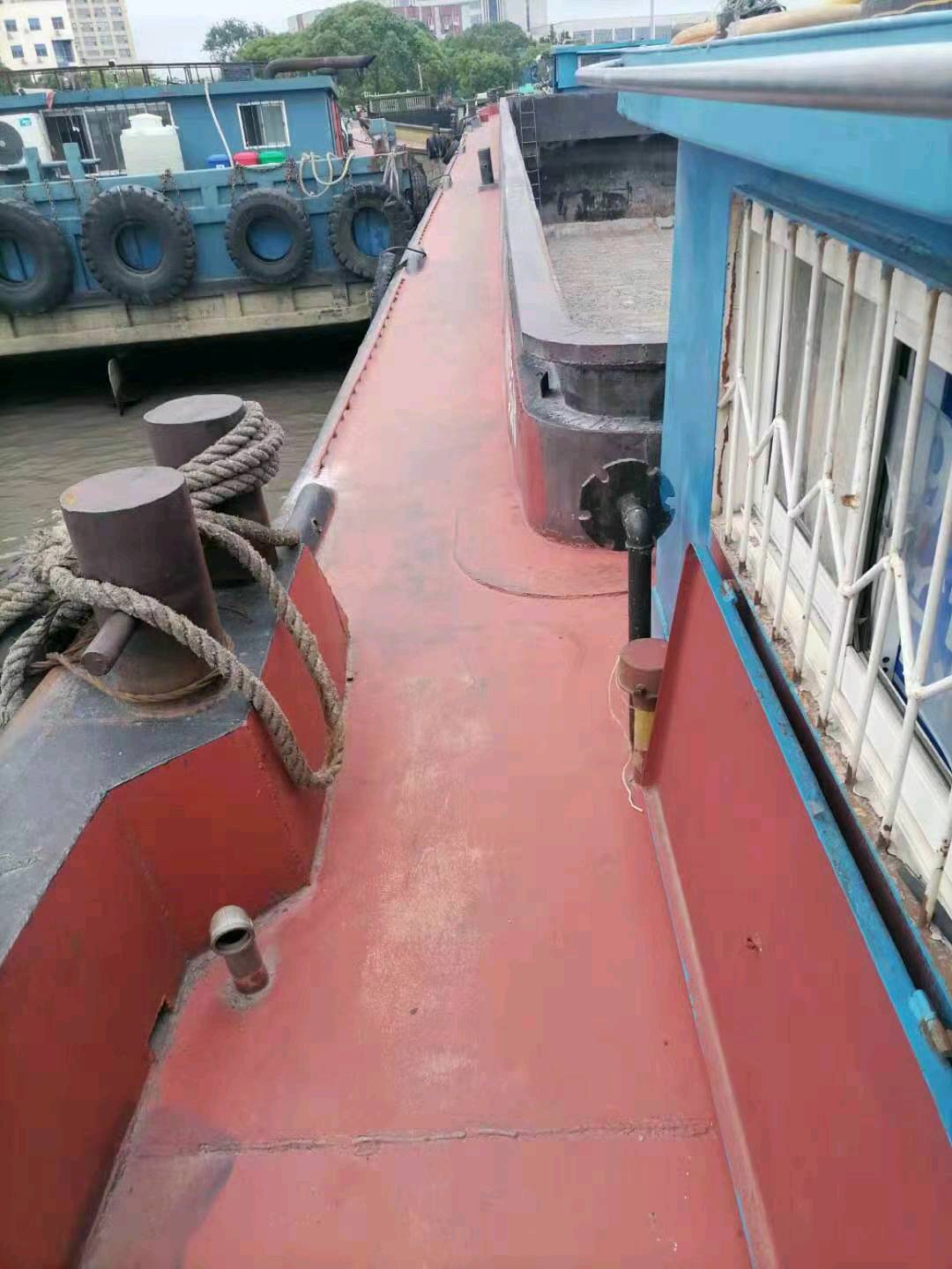 内河船