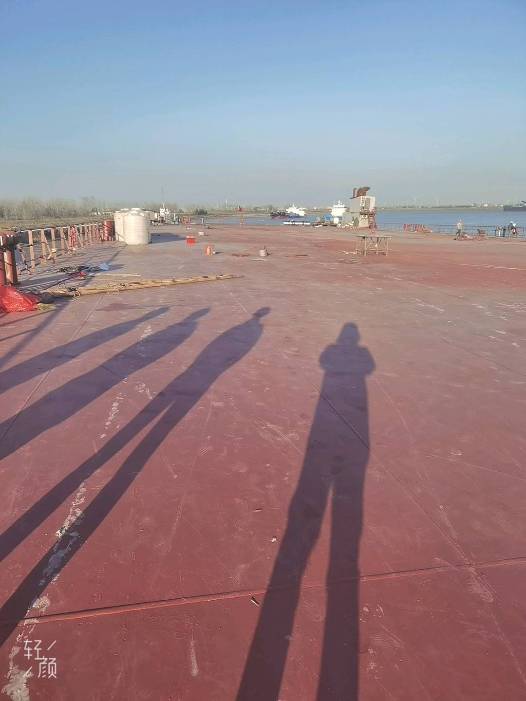 出售/出租： 在建2021年在建23500吨前驾驶大件甲板驳船