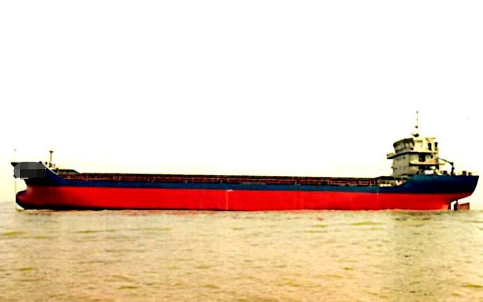 出售: 【散货船】8600吨，2016年，江苏造，编号：B21120303