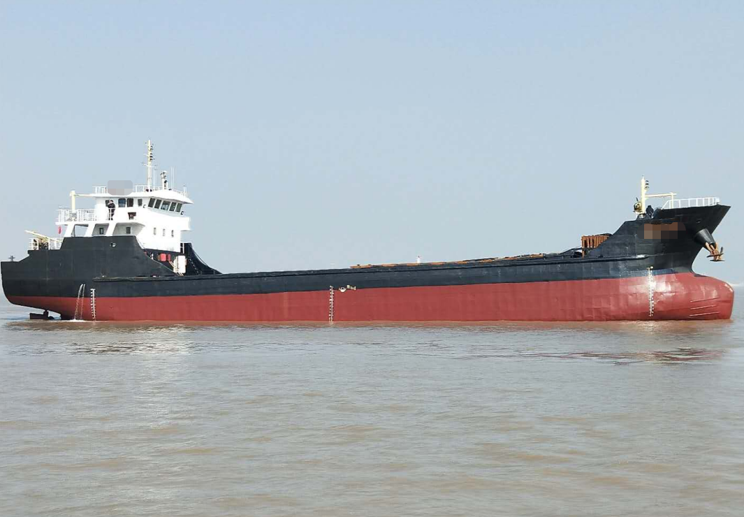 出售: 【一般干货船】实载1200 吨，2011年安徽造，编号：B21121501