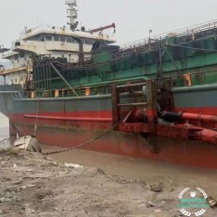出售11000吨沿海自吸自卸沙船图1