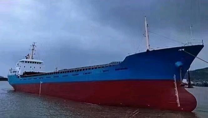 3800吨散货船：