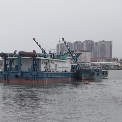 卖绞吸挖泥船图3