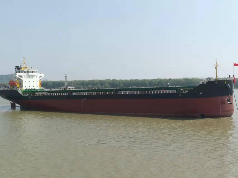 出售或出租: 【散货船】12000吨，2021年安徽造