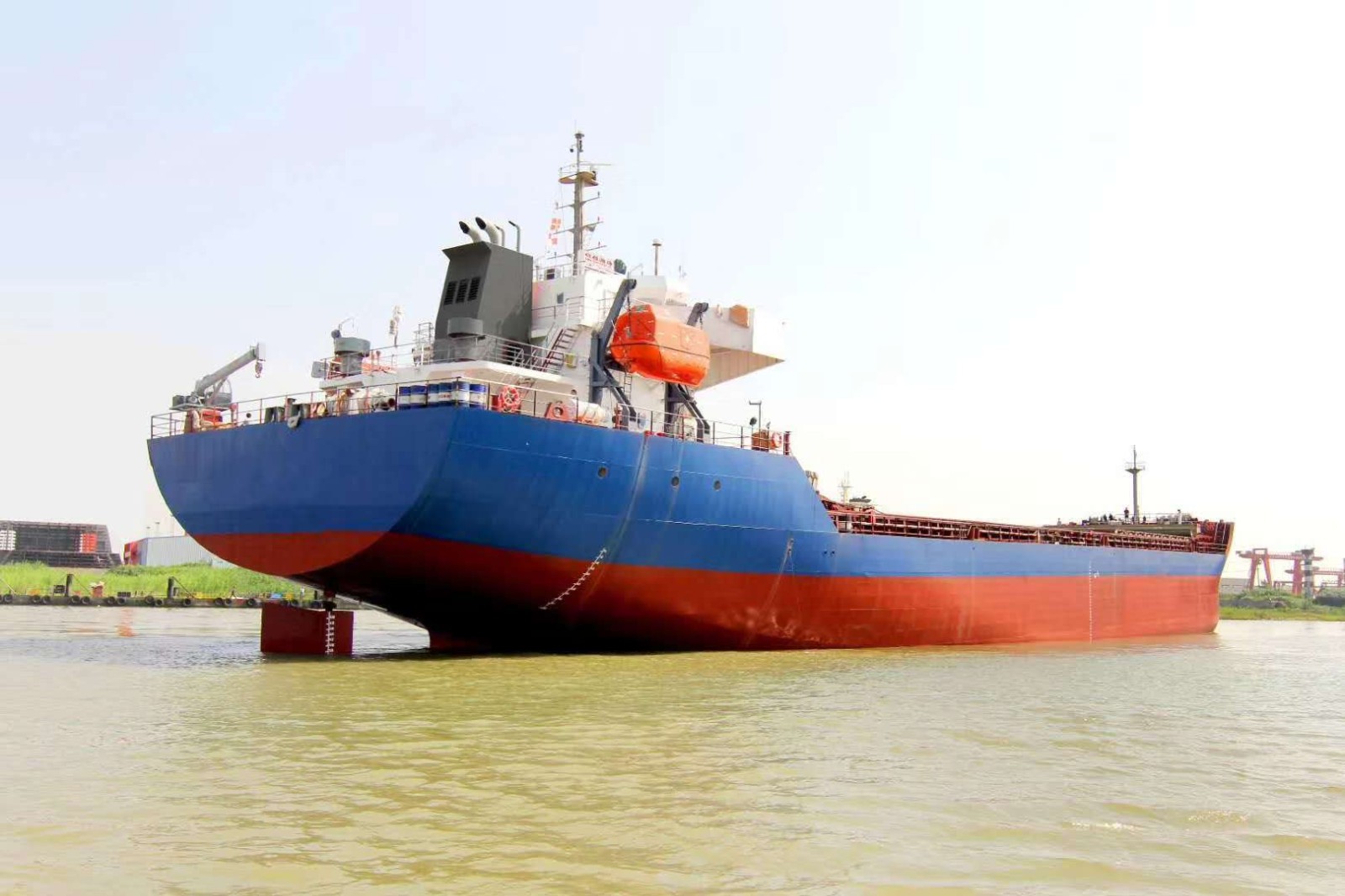 售：2019年近海9900吨散货船