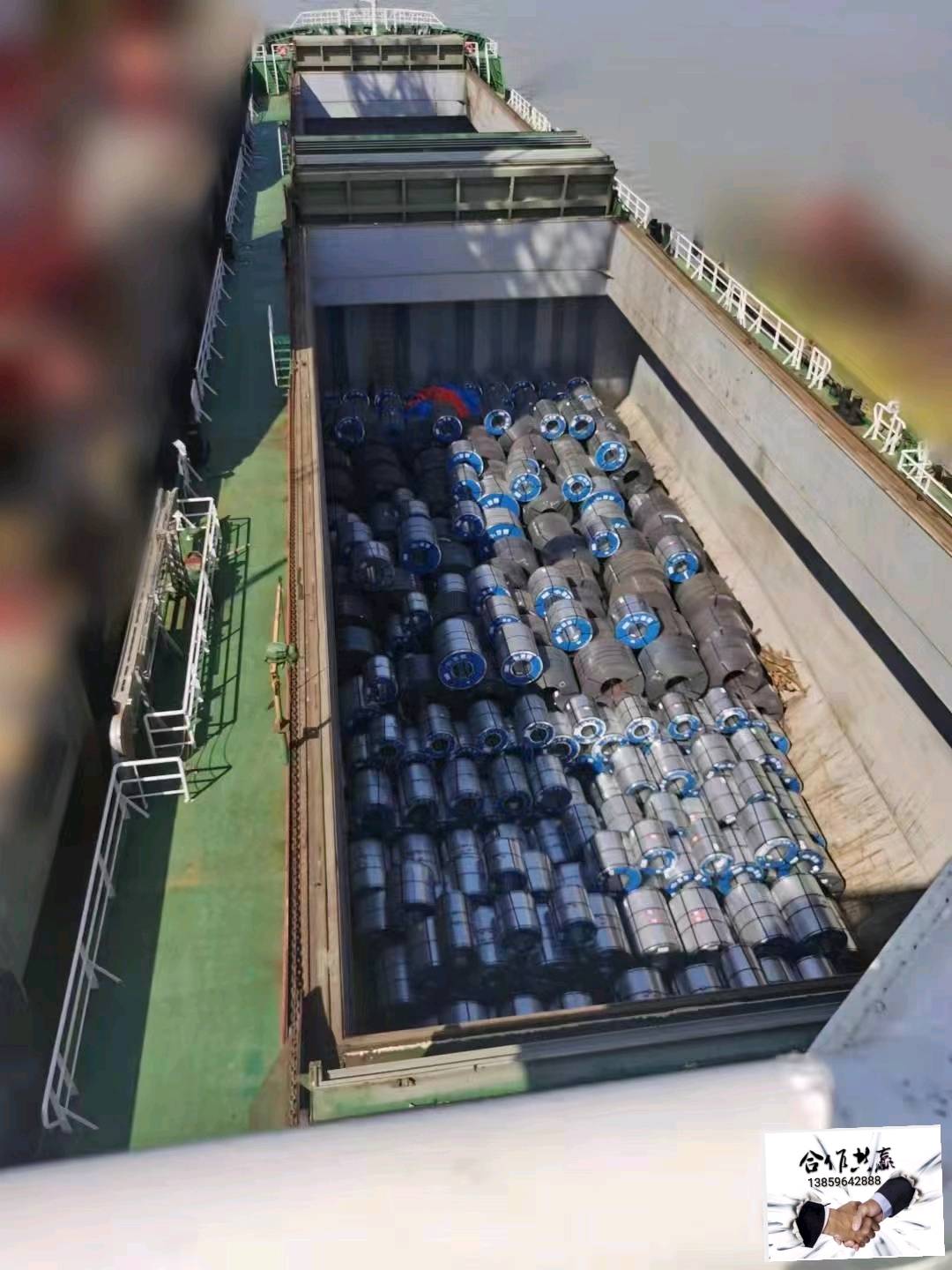 12600吨散货船：