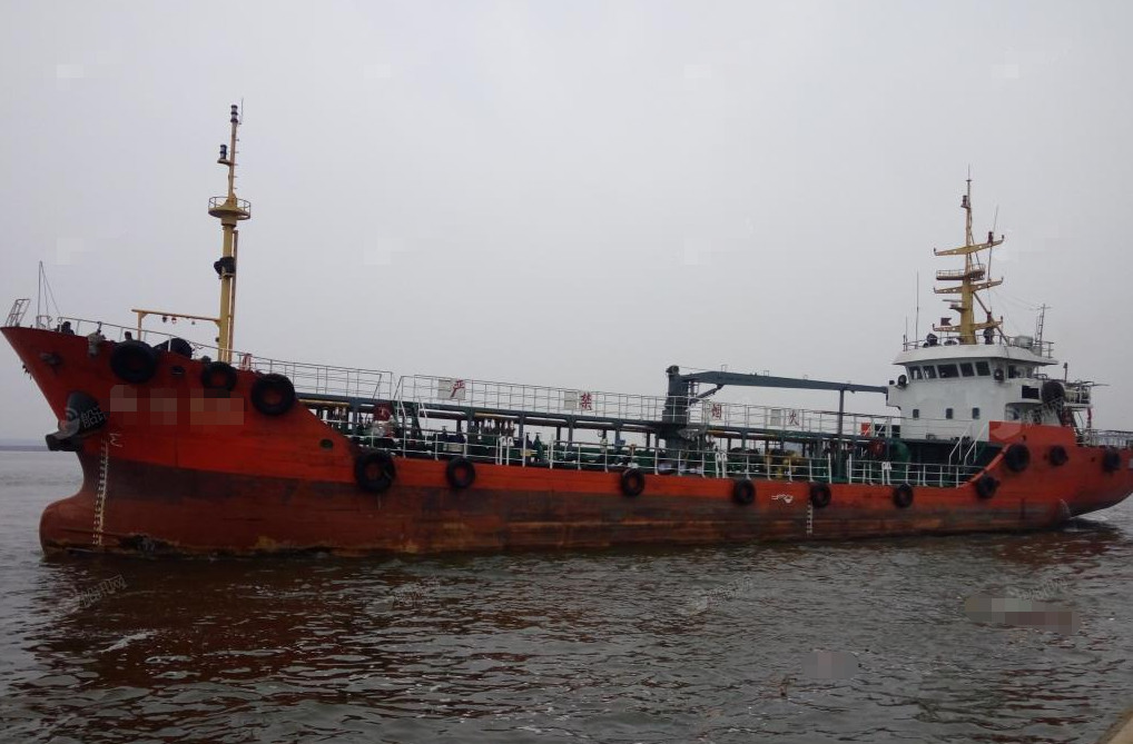 出售:【油船】890吨，2012年，浙江造交通部运力