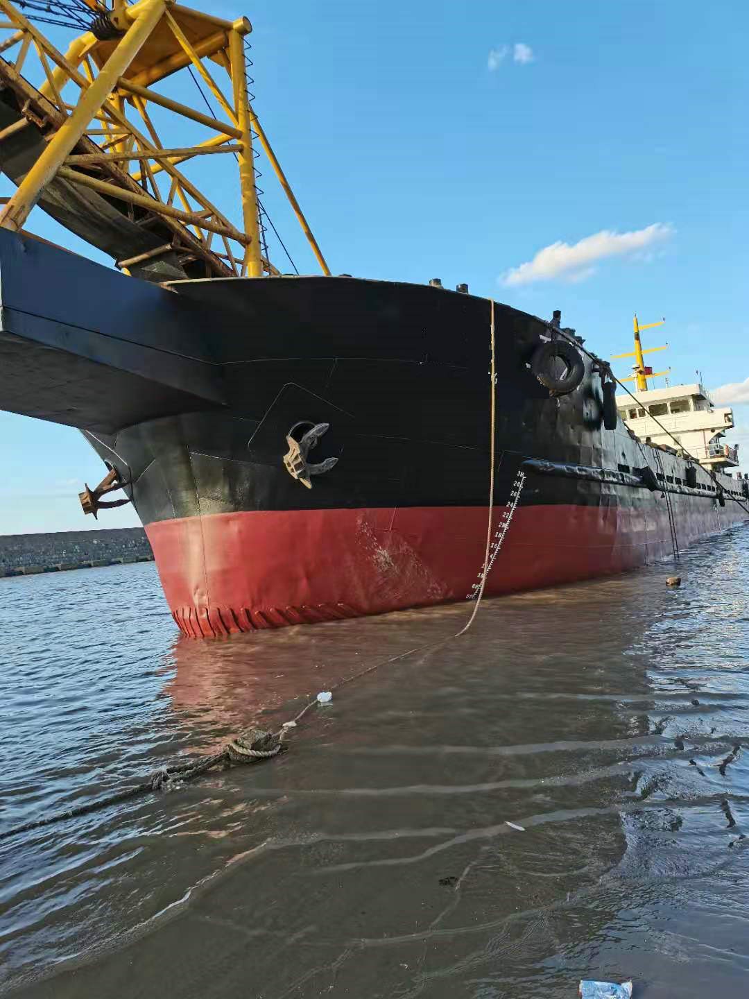 售：2018年沿海800吨自卸砂船